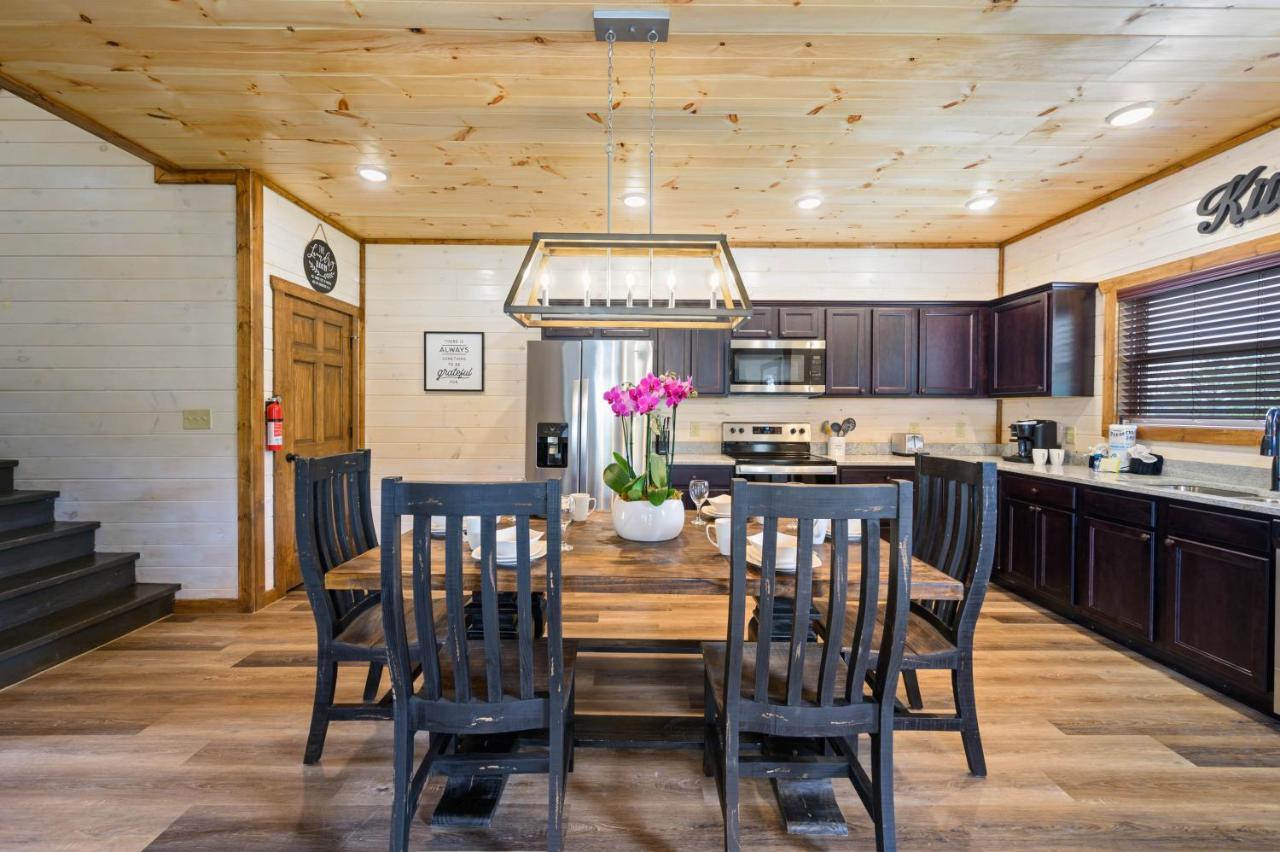 פיג'ן פורג' Osprey Nest Cottage Modern New Cabin מראה חיצוני תמונה